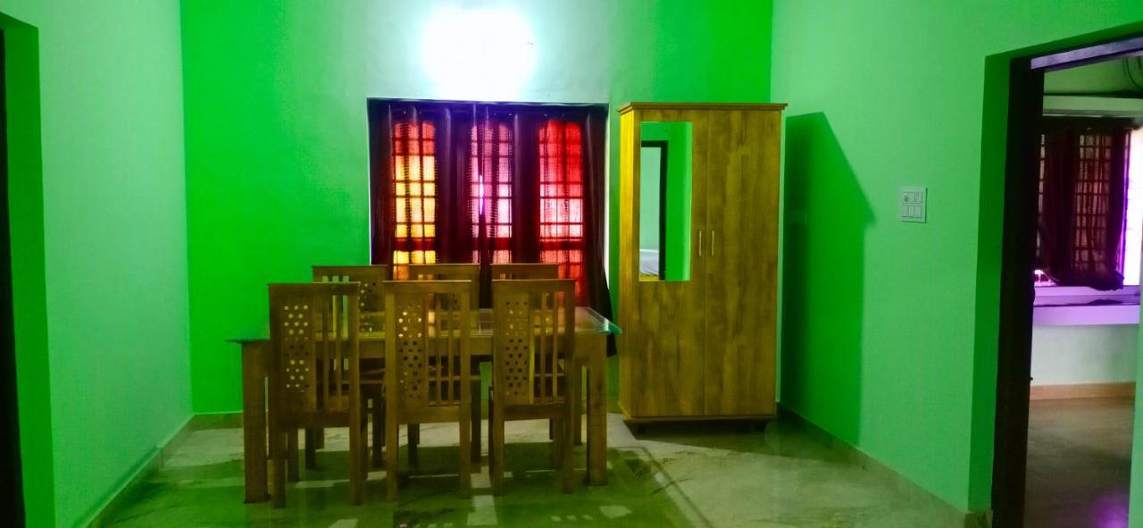 Empire Homestay Калпетта Экстерьер фото