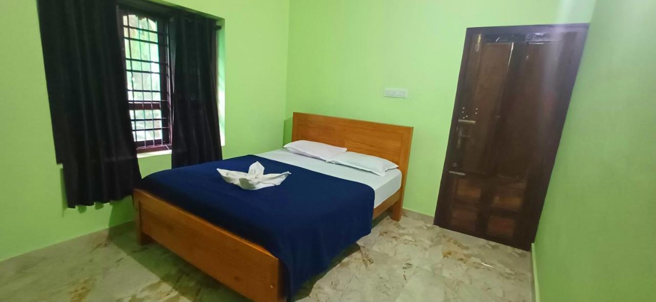 Empire Homestay Калпетта Экстерьер фото