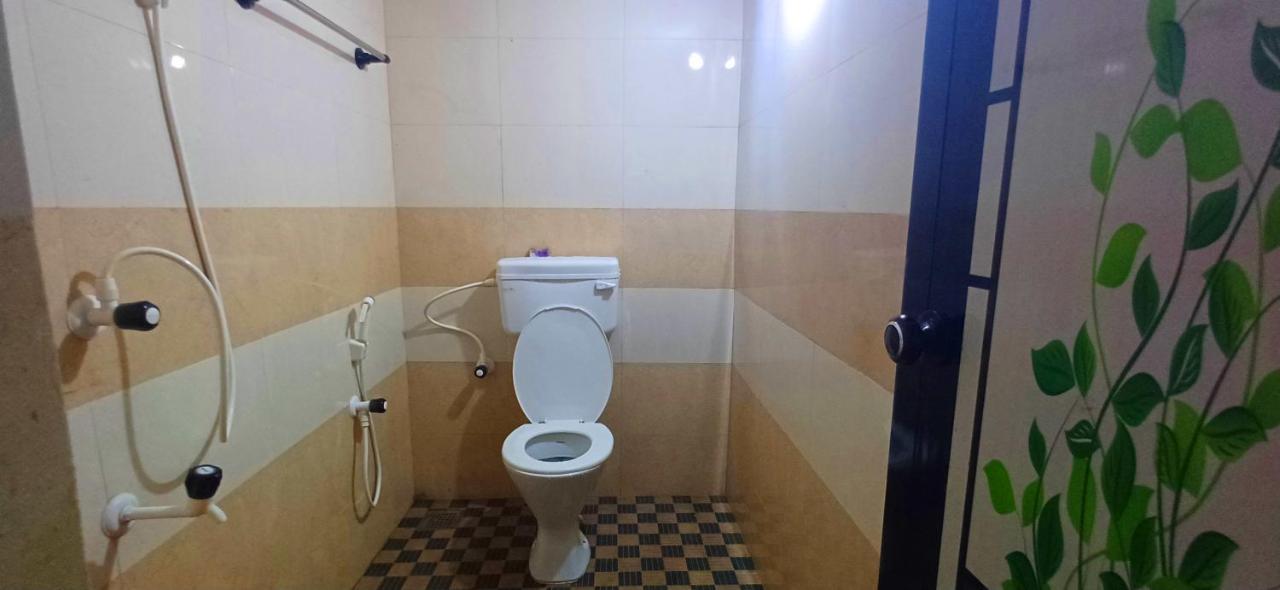 Empire Homestay Калпетта Экстерьер фото