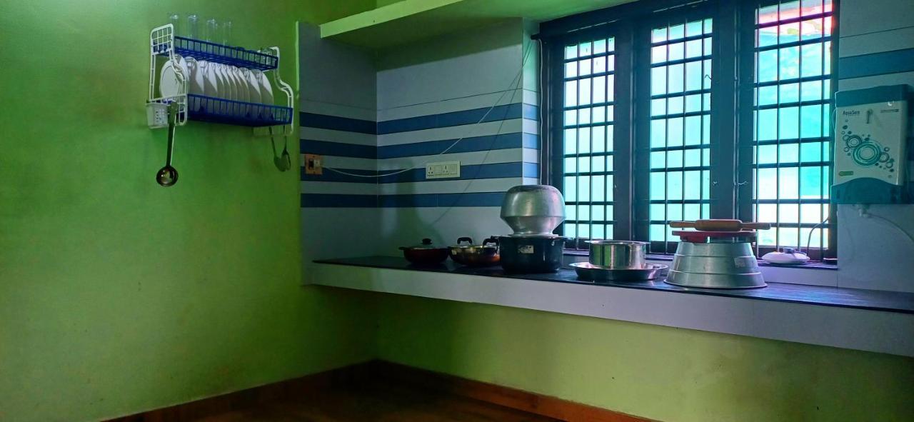 Empire Homestay Калпетта Экстерьер фото