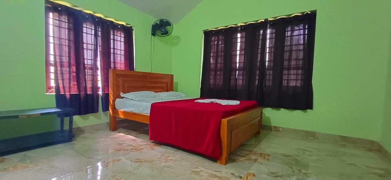 Empire Homestay Калпетта Экстерьер фото
